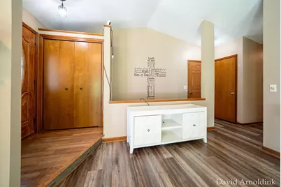 624 S 160th Avenue, Holland, MI 49423 - Photo 5