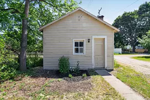 820 Rose Ave, Big Rapids, MI 49307 - Photo 39