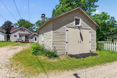 820 Rose Avenue, Big Rapids, MI 49307 - Photo 37
