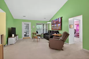 864 W Barrington Cir, Jackson, MI 49203 - Photo 7