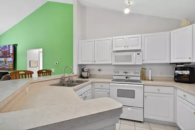 864 W Barrington Circle, Jackson, MI 49203 - Photo 5
