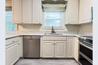 1448 Whispering Woods Lane, Marysville, MI 48040 - Photo 19