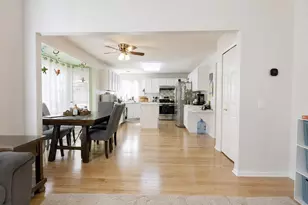 4953 S Ridgeside Cir, Ann Arbor, MI 48105 - Photo 7