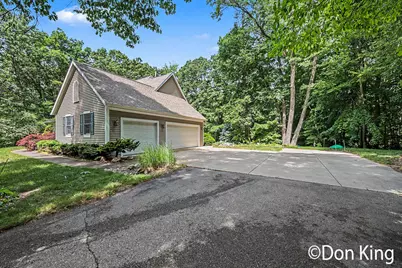 5395 Double Eagle Drive NE, Comstock Park, MI 49321 - Photo 3