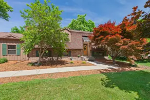 3165 N Grove Dr, Monroe, MI 48162 - Photo 5