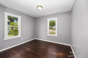 3241 Buchanan Ave SW, Grand Rapids, MI 49548 - Photo 9
