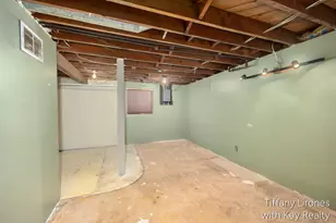3241 Buchanan Ave SW, Grand Rapids, MI 49548 - Photo 15