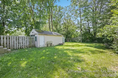 3241 Buchanan Avenue SW, Grand Rapids, MI 49548 - Photo 17