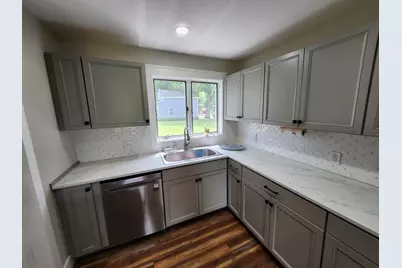 205 S Columbia Avenue, Scottville, MI 49454 - Photo 21