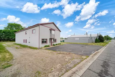 1716 Wildwood Avenue, Jackson, MI 49202 - Photo 29