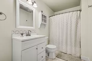 7997 Rolling Meadows Dr, Kalamazoo, MI 49009 - Photo 19