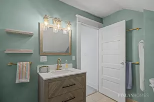 501 Emerald Ave NE, Grand Rapids, MI 49503 - Photo 41
