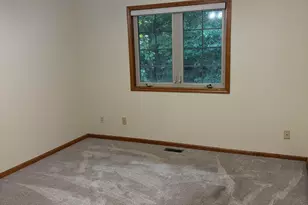 828 Highbanks Dr, Allegan, MI 49010 - Photo 11