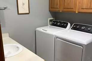 828 Highbanks Dr, Allegan, MI 49010 - Photo 15