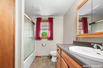 6155 Blythefield Avenue NE, Rockford, MI 49341 - Photo 29