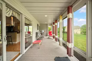 4823 Pleasant Meadow Circle, Saint Joseph, MI 49085 - Photo 21