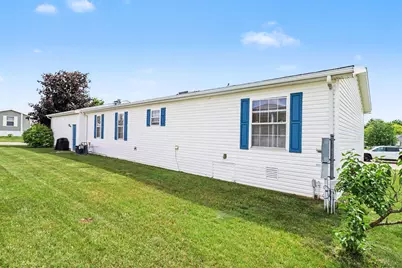 600 Peach Lane, Fremont, MI 49412 - Photo 23