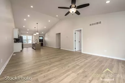 1595 N Village Circle, Kalamazoo, MI 49009 - Photo 11