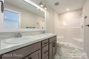 1595 N Village Cir, Kalamazoo, MI 49009 - Photo 17