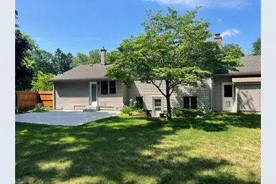 8305 Brookwood Drive, Portage, MI 49024 - Photo 11
