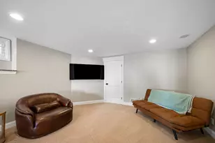 651 Sul Lago S, Benton Harbor, MI 49022 - Photo 51