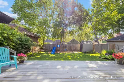 348 Gladstone Drive SE, Grand Rapids, MI 49506 - Photo 43