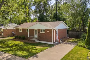 1025 Western Dr, Ann Arbor, MI 48103 - Photo 3