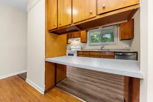 1025 Western Dr, Ann Arbor, MI 48103 - Photo 15