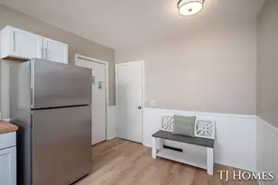 926 Emerson Ave, Muskegon, MI 49442 - Photo 13