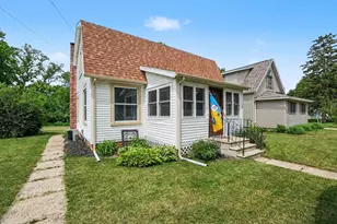 729 S Haven Pl, South Haven, MI 49090 - Photo 3
