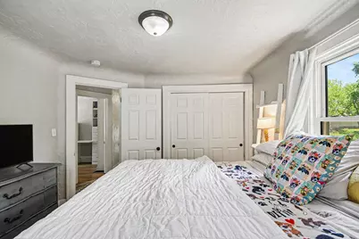 236 Dean Street NE, Grand Rapids, MI 49505 - Photo 17
