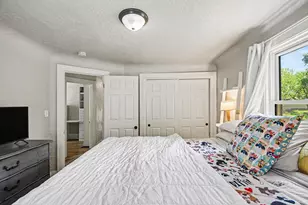 236 Dean St NE, Grand Rapids, MI 49505 - Photo 17