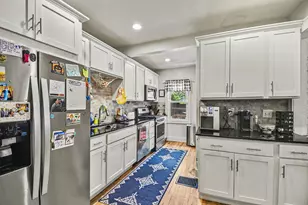 236 Dean St NE, Grand Rapids, MI 49505 - Photo 9