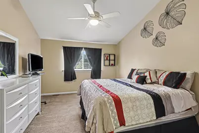 107 S Vista, Auburn Hills, MI 48326 - Photo 13