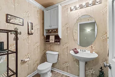 107 S Vista, Auburn Hills, MI 48326 - Photo 11