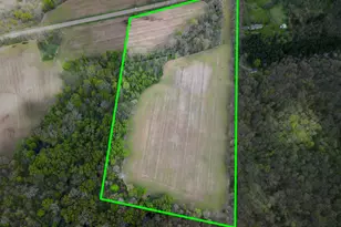 7 Bunkerhill Rd, Jackson, MI 49201 - Photo 1