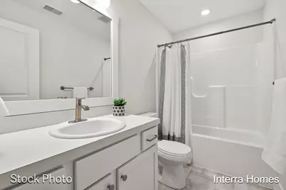 1597 N Village Circle, Kalamazoo, MI 49009 - Photo 25