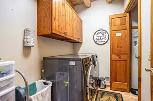 4667 52nd St, Holland, MI 49423 - Photo 17