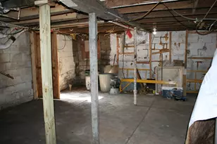 389 Parker Ave, Benton Harbor, MI 49022 - Photo 37