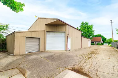 3829 West Road, Trenton, MI 48183 - Photo 29