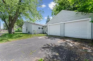 23401 Powell, Hazel Park, MI 48030 - Photo 17