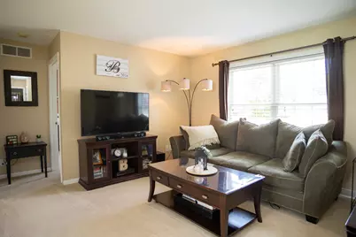 1109 Meadowsweet Lane, Vicksburg, MI 49097 - Photo 3