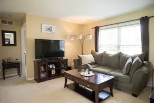 1109 Meadowsweet Ln, Vicksburg, MI 49097 - Photo 3