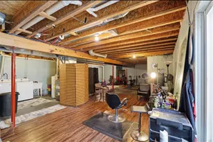 1015 Monroe St, Benton Harbor, MI 49022 - Photo 21