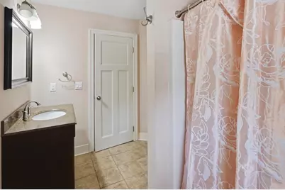 1015 Monroe Street, Benton Harbor, MI 49022 - Photo 17