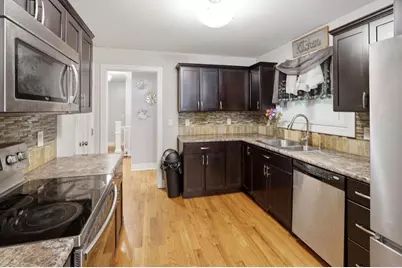 1015 Monroe Street, Benton Harbor, MI 49022 - Photo 7