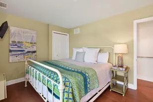 250 Water St, Saint Joseph, MI 49085 - Photo 29