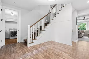 8352 Vinewood Point, Mattawan, MI 49071 - Photo 3