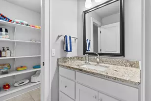 8352 Vinewood Point, Mattawan, MI 49071 - Photo 27