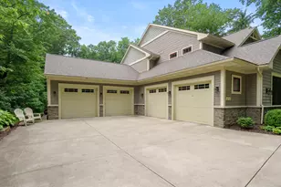 8352 Vinewood Point, Mattawan, MI 49071 - Photo 65